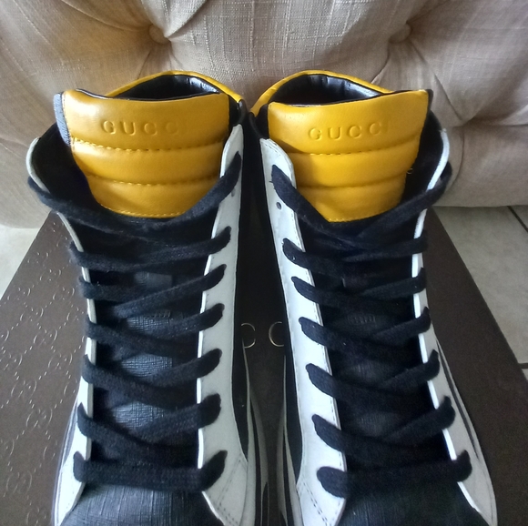 Gucci Supreme Monogram Limited Edition High Top Sneakers SZ 9G Code 3921… - Picture 7 of 16
